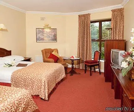 Conference And Leisure Centre Galway Hotel 4*